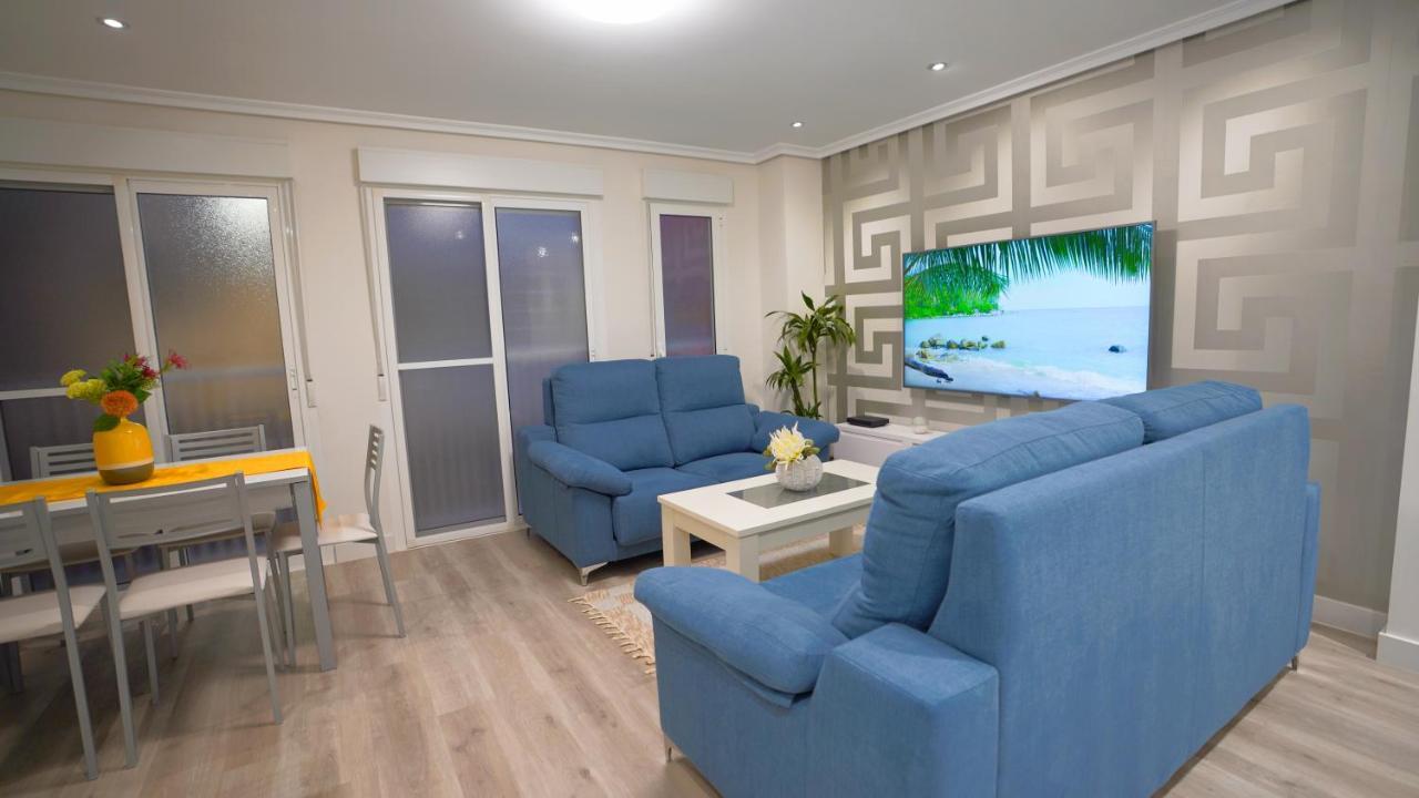 Stylish & Spacious Family Apartment Near Beach & Vibrant Historic Market Alicante Exteriör bild