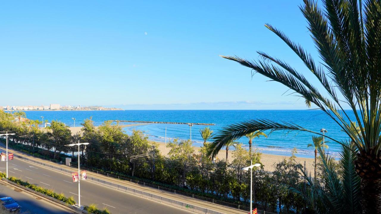 Stylish & Spacious Family Apartment Near Beach & Vibrant Historic Market Alicante Exteriör bild