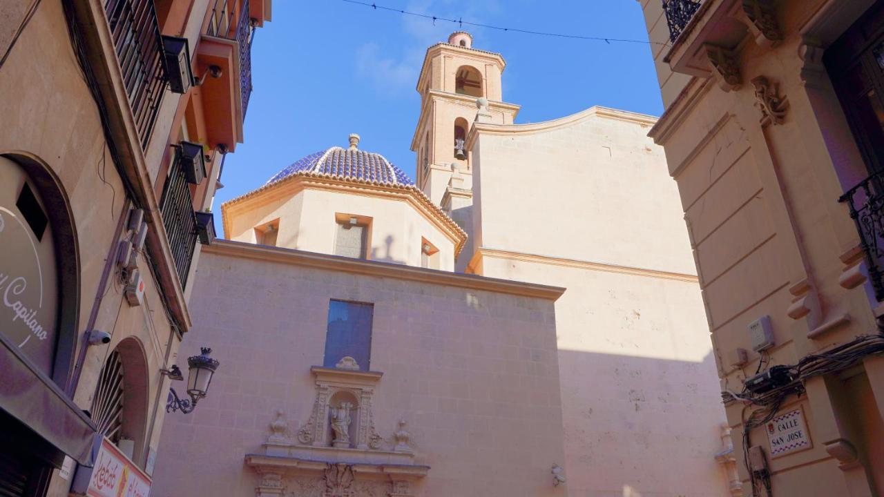 Stylish & Spacious Family Apartment Near Beach & Vibrant Historic Market Alicante Exteriör bild