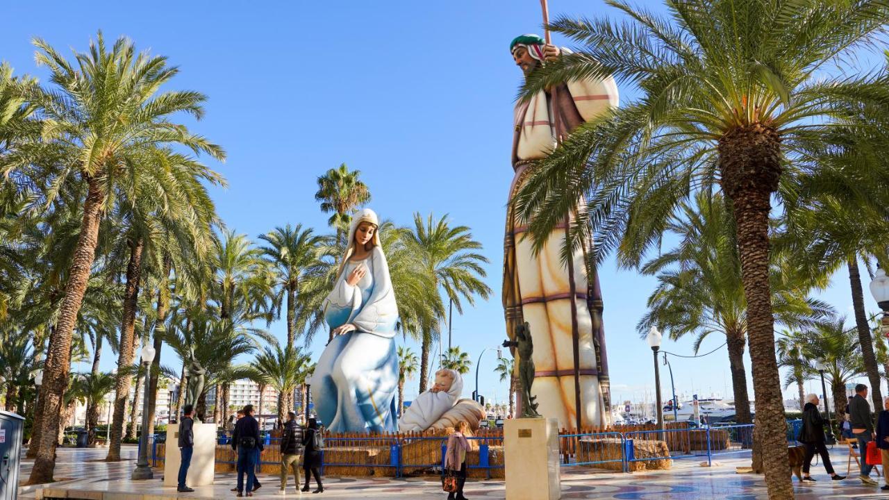 Stylish & Spacious Family Apartment Near Beach & Vibrant Historic Market Alicante Exteriör bild