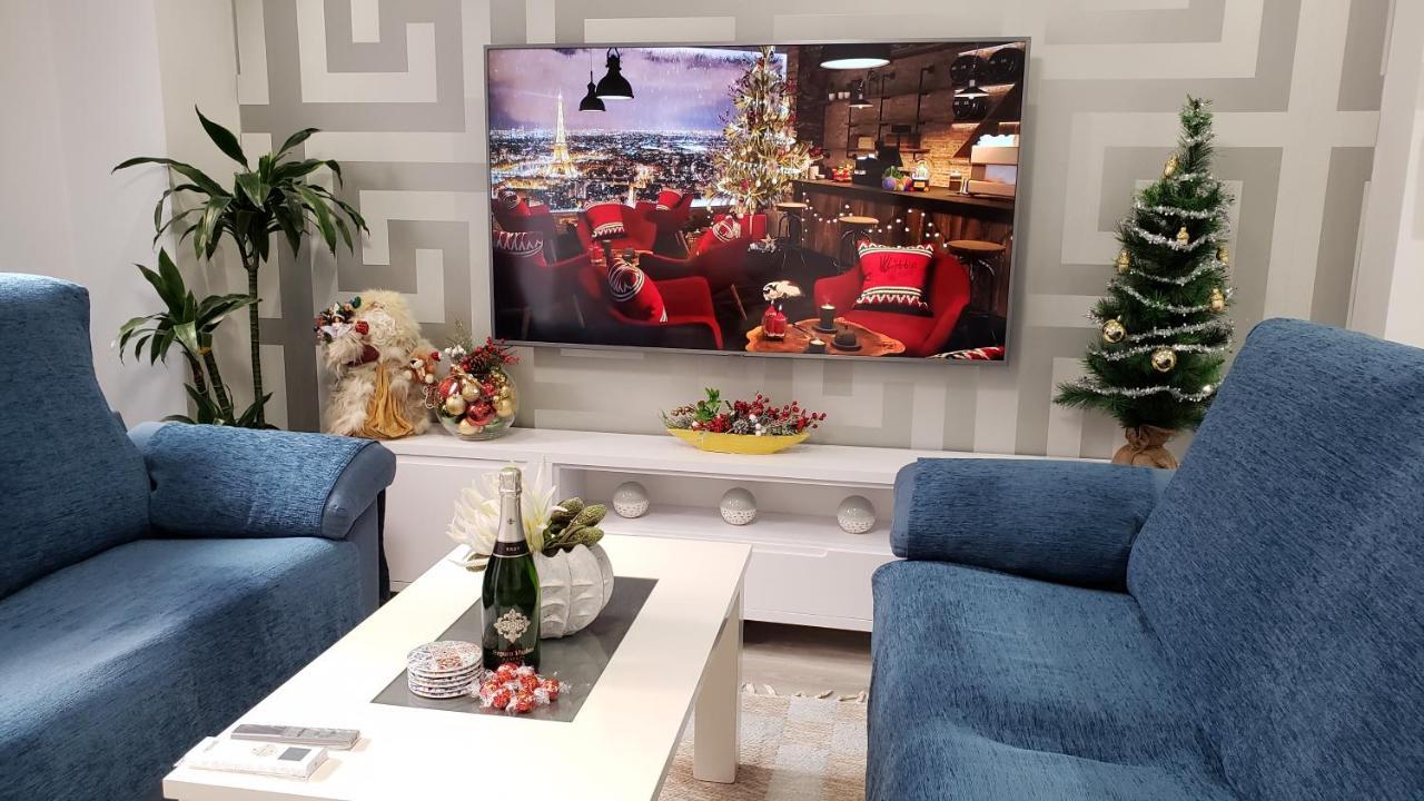 Stylish & Spacious Family Apartment Near Beach & Vibrant Historic Market Alicante Exteriör bild
